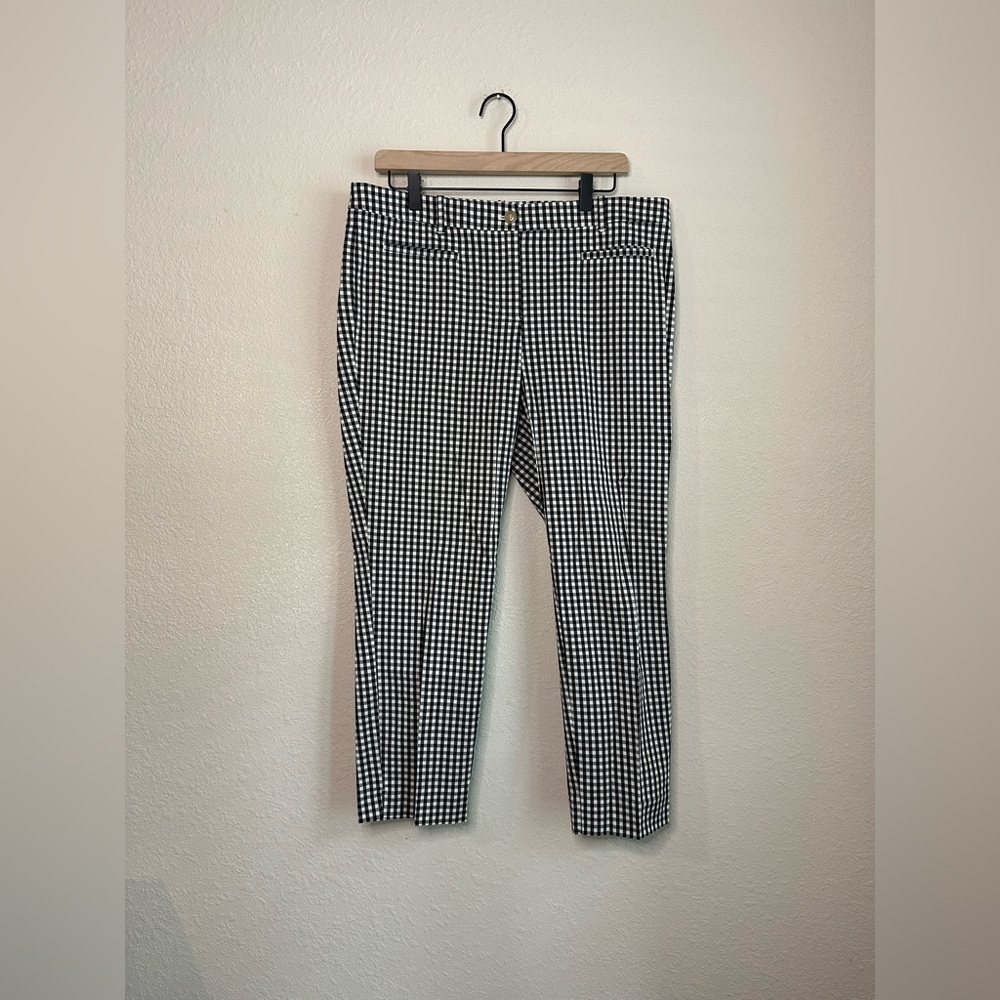 Ann Taylor Black & White Checkered Cropped Pants Size 10
